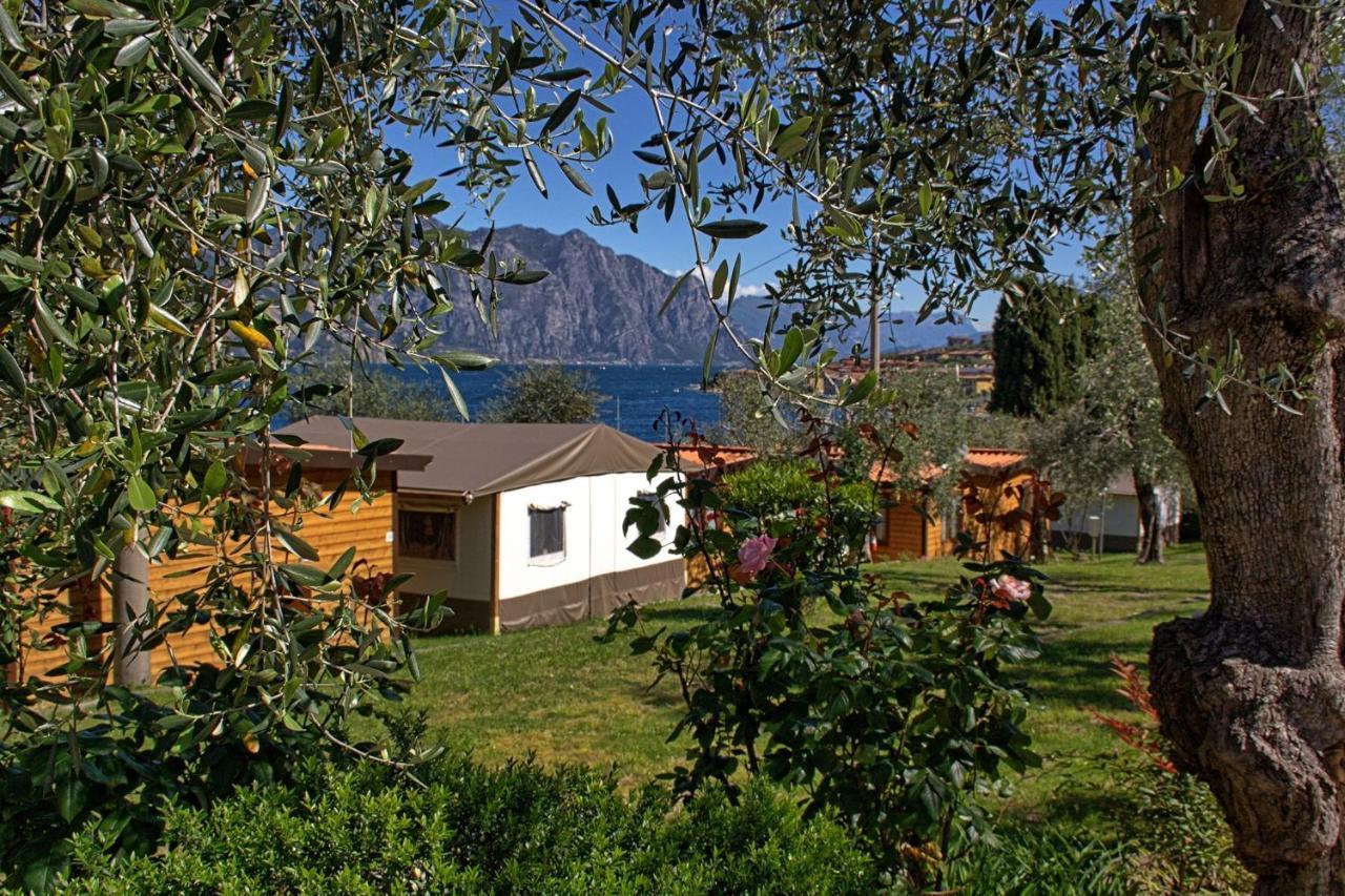 Monja Camping Village Бренцоне-суль-Гарда Экстерьер фото