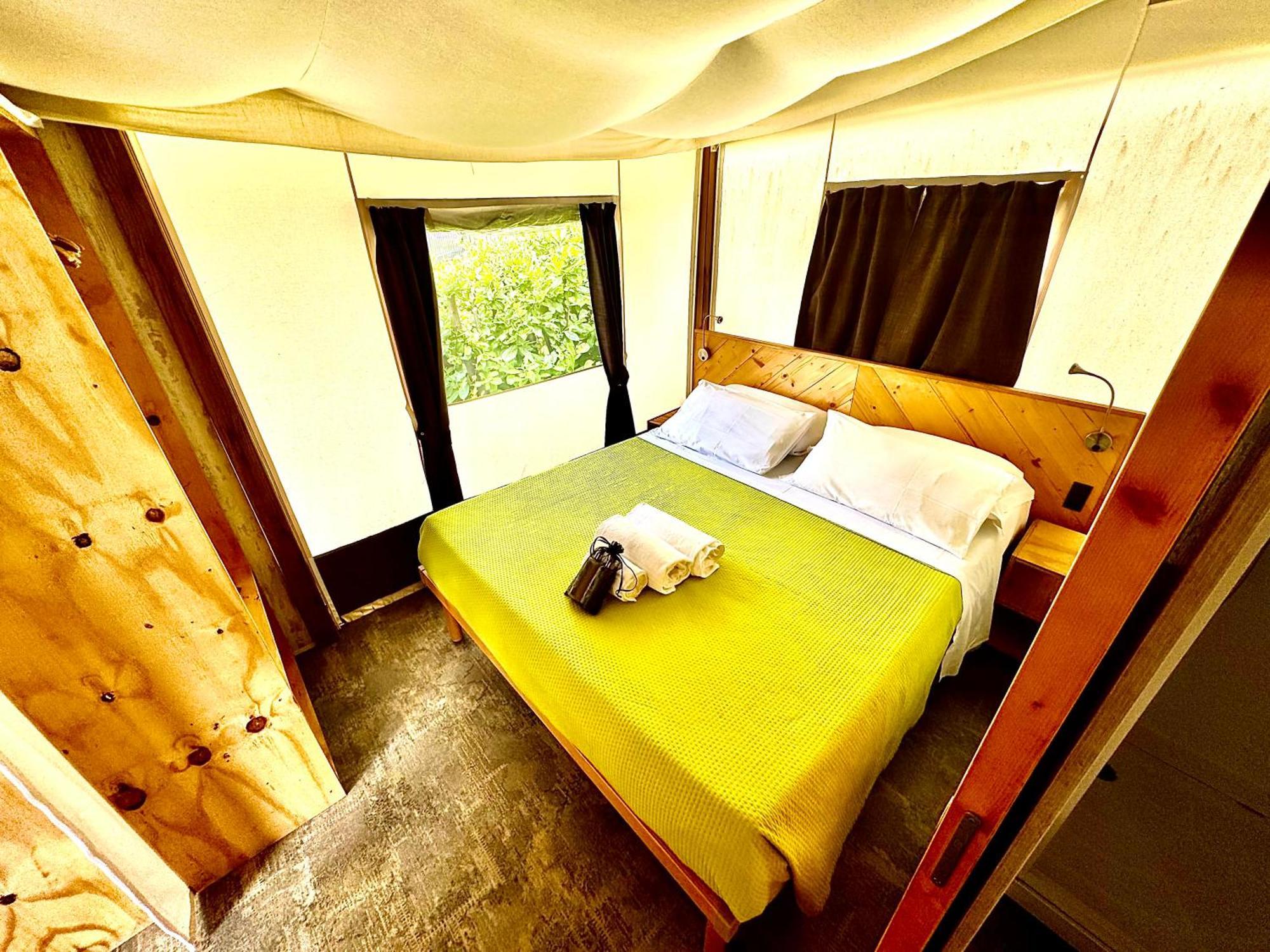 Monja Camping Village Бренцоне-суль-Гарда Экстерьер фото